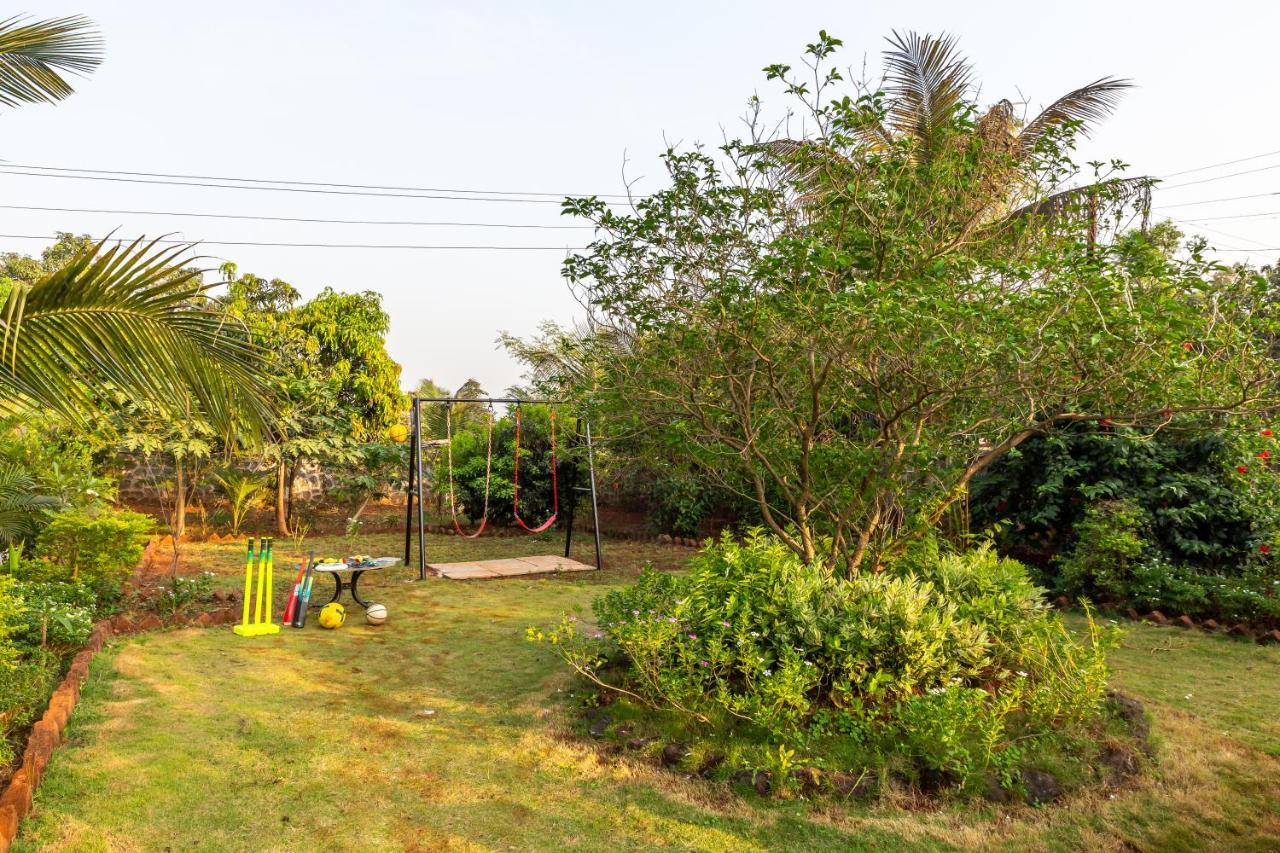Saffronstays Apricus Farm, Karjat Exteriör bild