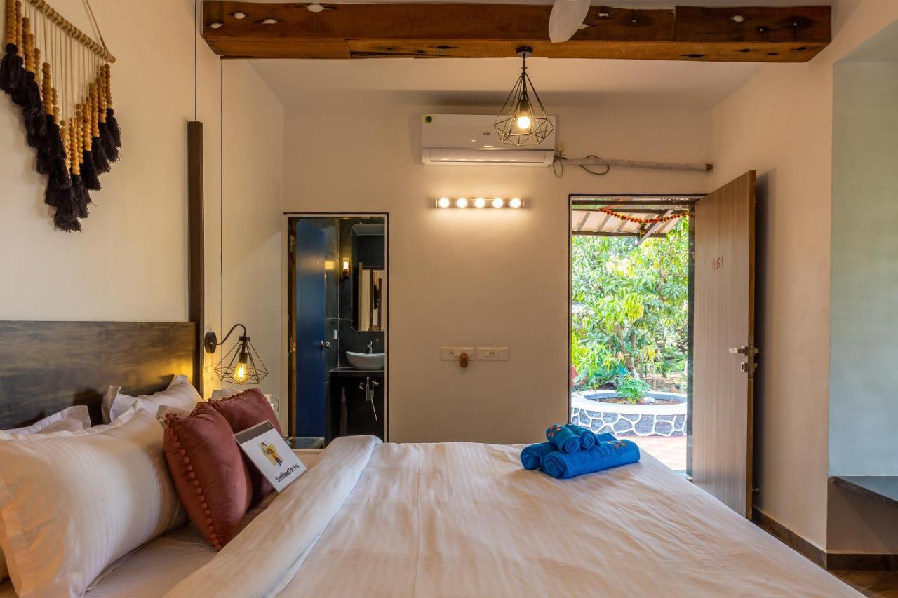 Saffronstays Apricus Farm, Karjat Exteriör bild